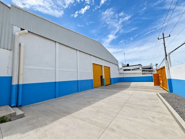BODEGA INDUSTRIAL EN RENTA PUEBLA