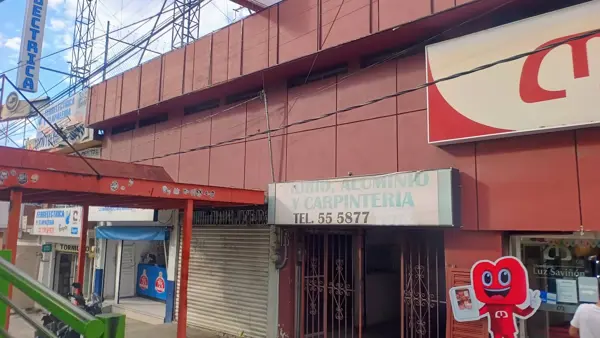 Local Comercial en Venta EDOMEX, Av.  Lago de Guadalupe, Atizapán