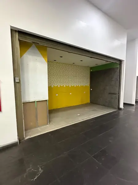 LOCAL COMERCIAL EN RENTA ( plaza Zaragoza )