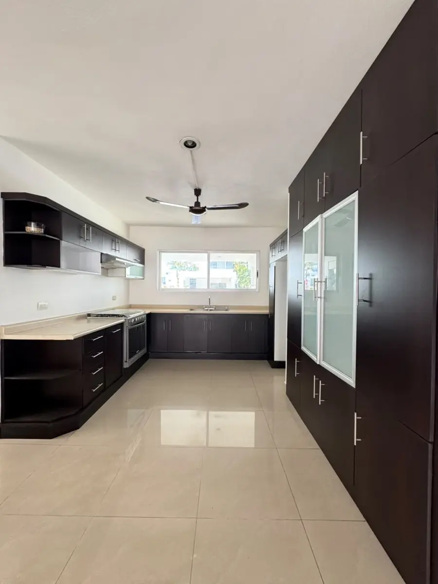 Casa en renta en Altabrisa, Mérida — foto 1 de 15