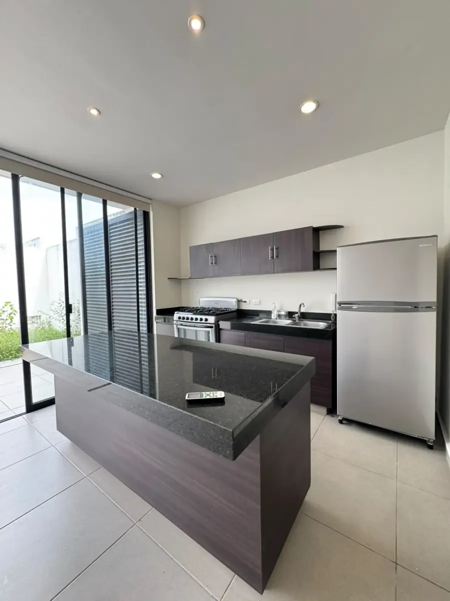 Departamento en renta en Temozon Norte, Mérida — foto 1 de 9