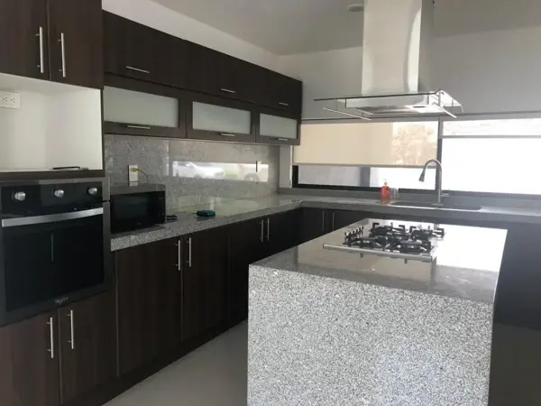 Casa en renta en Lomas de Angelópolis, San Andrés Cholula — foto 3 de 19
