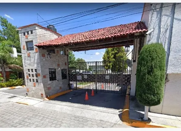 Casa en venta en San Lorenzo Coacalco (San Lorenzo), Metepec — foto 2 de 17