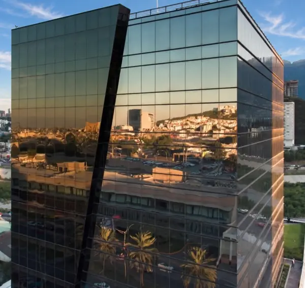 Oficina de 900 m2 en renta en San Jeronimo - Monterrey, N.L.