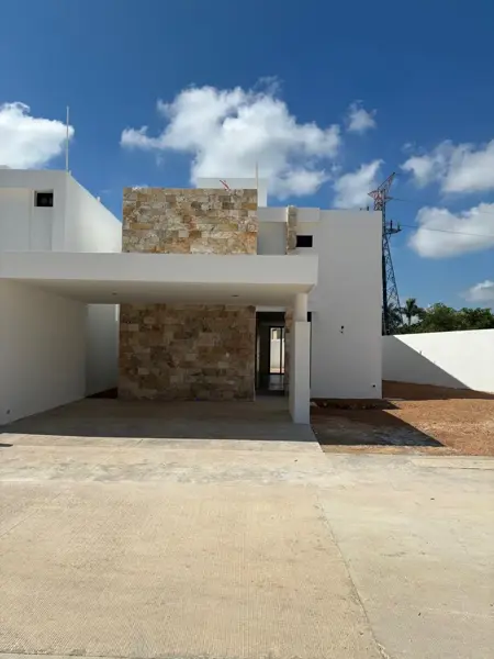 Casa en venta en Temozon Norte, Mérida — foto 1 de 23