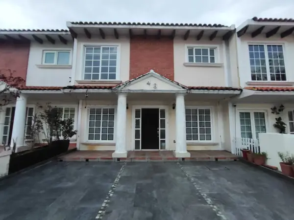 RESIDENCIA EN VENTA EN VILLA ROMA CUAJIMALPA