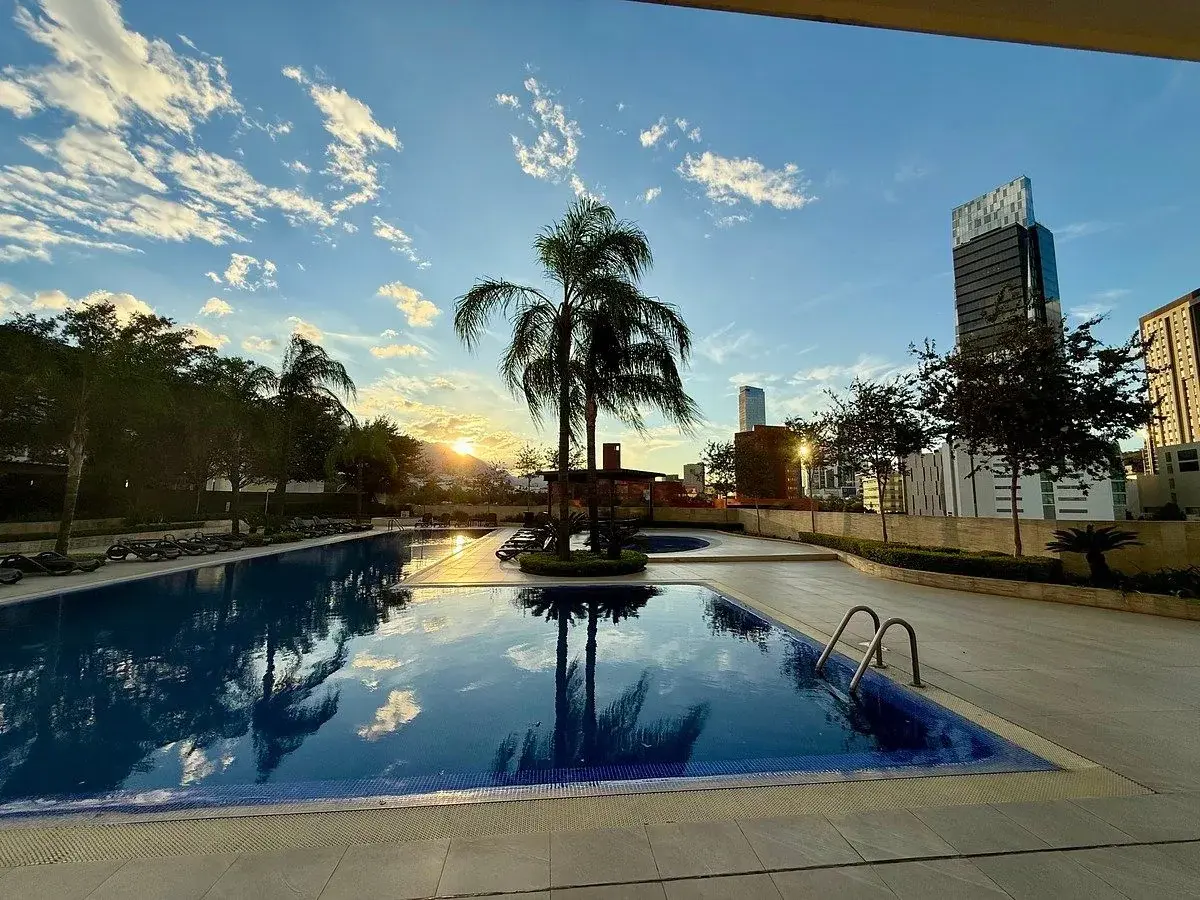 Departamento en renta en Zona Valle Oriente, San Pedro Garza García — foto 1 de 18