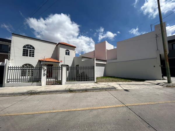 Casa Renta en Lomas Cuarta Sección, San Luis Potosí