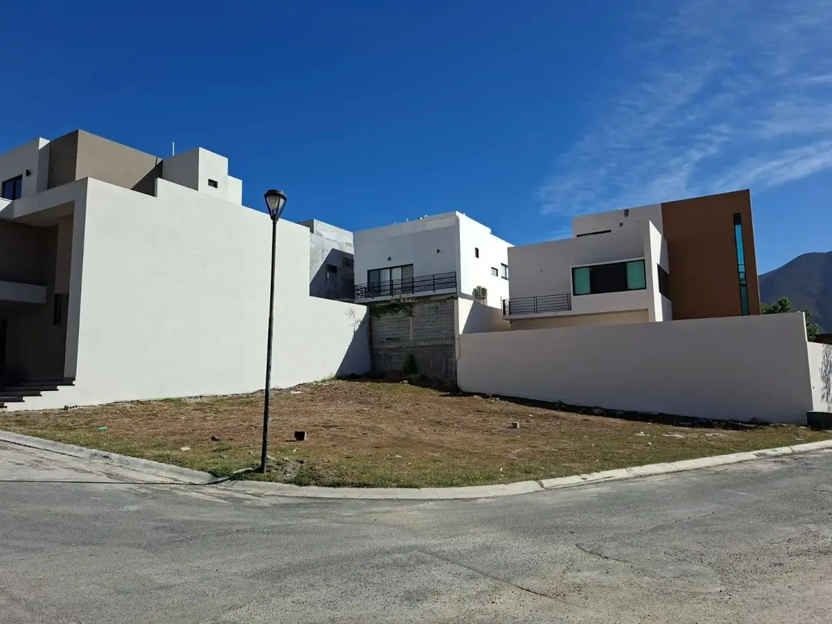 Terreno en venta en El Uro, Monterrey — foto 1 de 5