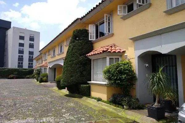 Casa en venta en Cuajimalpa, Cuajimalpa de Morelos — foto 3 de 14