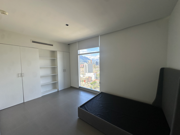 Departamento en renta en Zona Valle Oriente Norte, San Pedro Garza García — foto 3 de 27