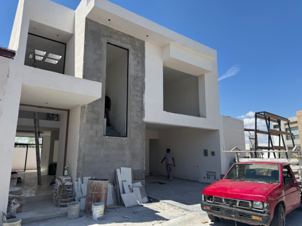 Casa en venta en Los Viñedos, Torreón — foto 2 de 13