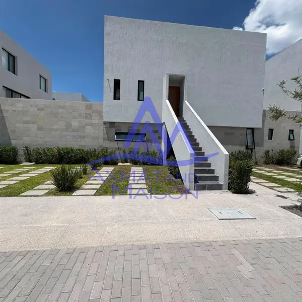 Departamento en venta en Cumbres del Lago, Querétaro, con acceso a servicios premium