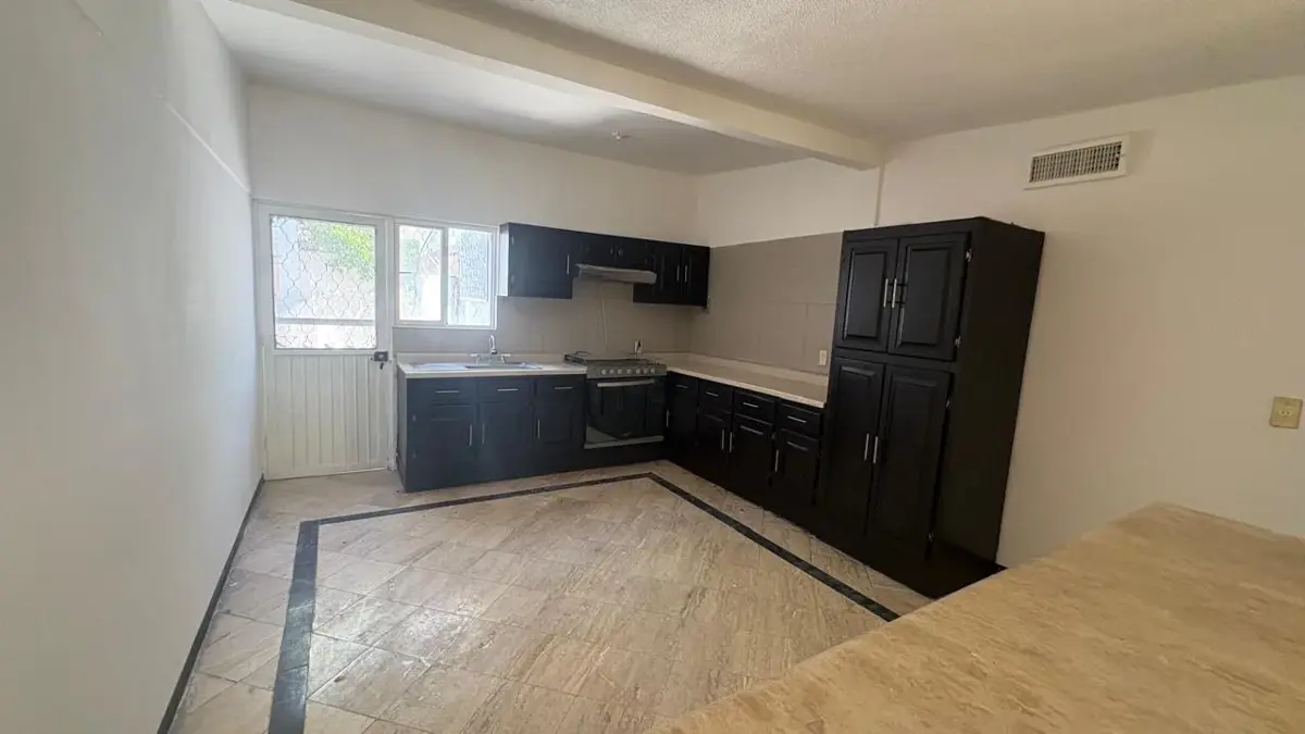 Vista 4 de EN VENTA CASA DE UNA PLANTA EN AMPLIACION LA ROSITA