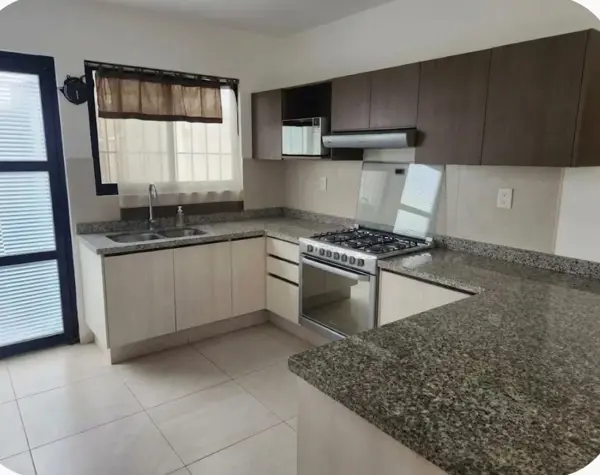 Casa residencial en venta en Cañadas del Arroyo, Corregidora - Oportunidad imperdible