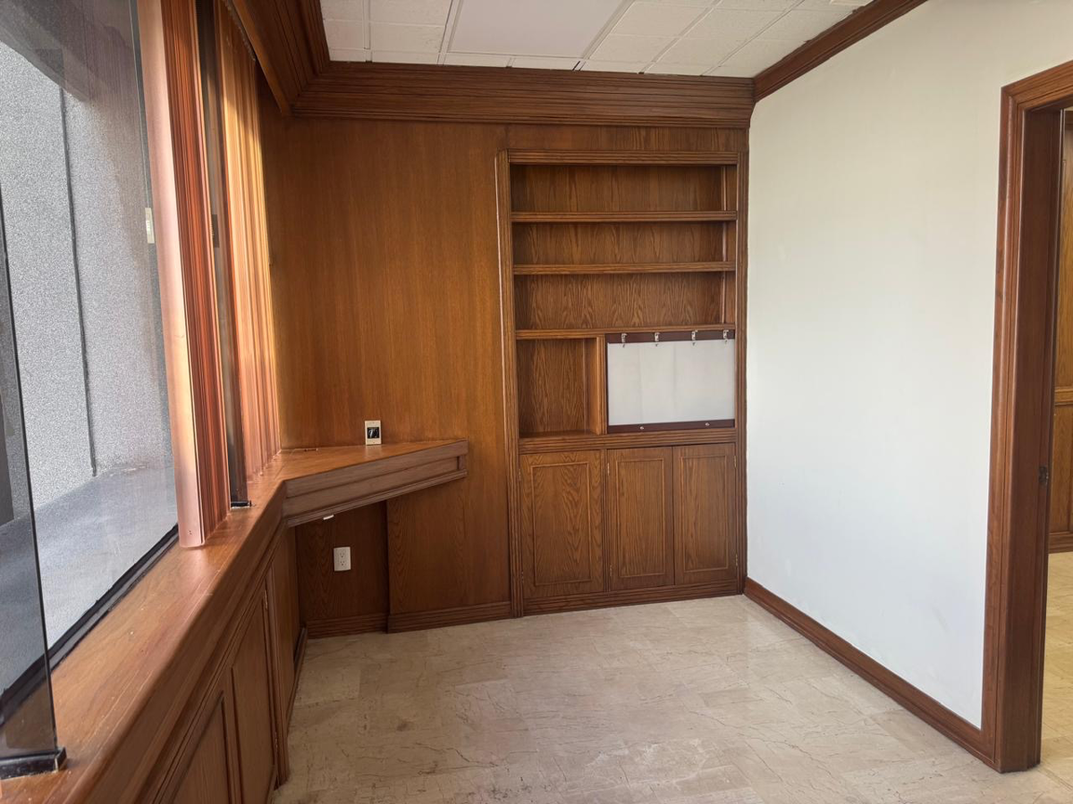Consultorio en renta en Obispado, Monterrey — foto 1 de 21