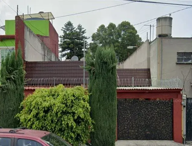 Casa en venta en Claveria, Azcapotzalco — foto 1 de 12