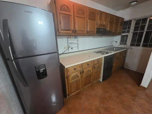 Casa en renta en Leandro Rovirosa Wade, Torreón — foto 3 de 10