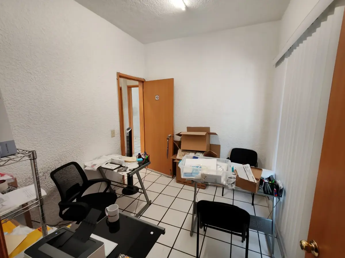 Oficina en renta en Arcos Vallarta, Guadalajara — foto 1 de 5