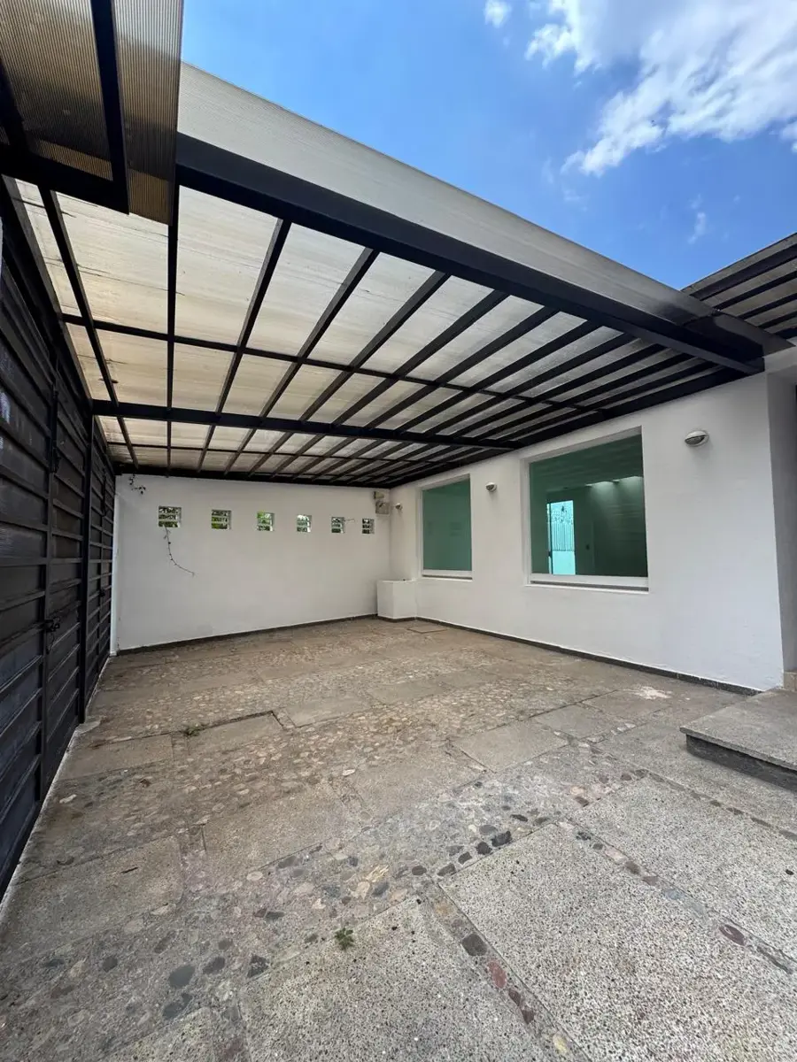 Casa en venta en Colinas de Gran Jardin, León — foto 1 de 20