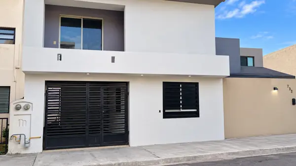 CASA EN VENTA EN MITRAS PONIENTE, GARCÍA NUEVO LEÓN