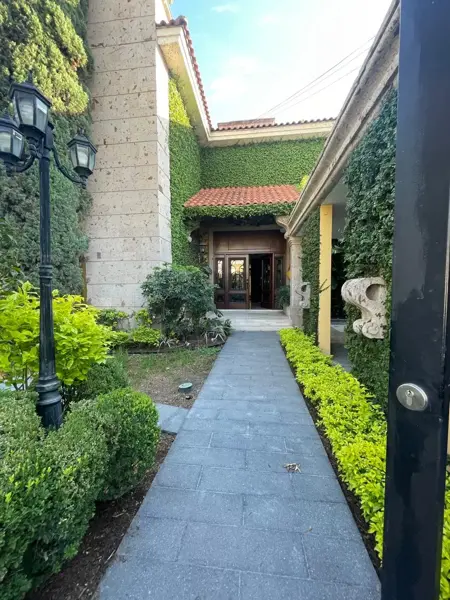 HERMOSA CASA DE LUJO EN SAN PEDRO