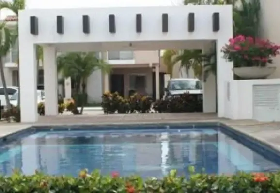 Casa en venta en Parques las Palmas, Puerto Vallarta — foto 1 de 15