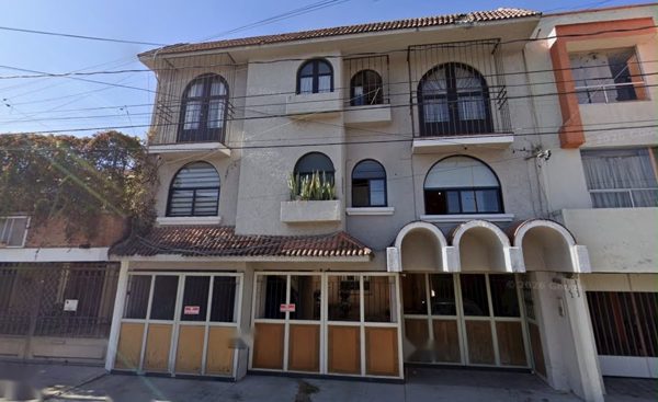 Departamento recién remodelado en Valle Dorado