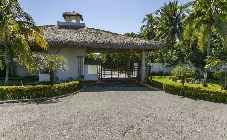 Casa en venta en Paraiso, Acapulco de Juárez — foto 1 de 28