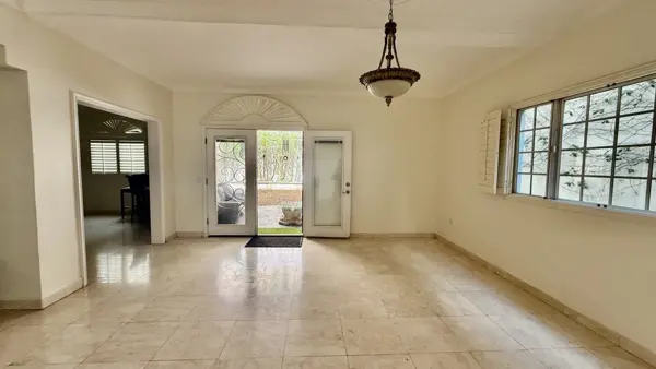 Casa en venta en Cumbres de Juarez, Tijuana — foto 2 de 30