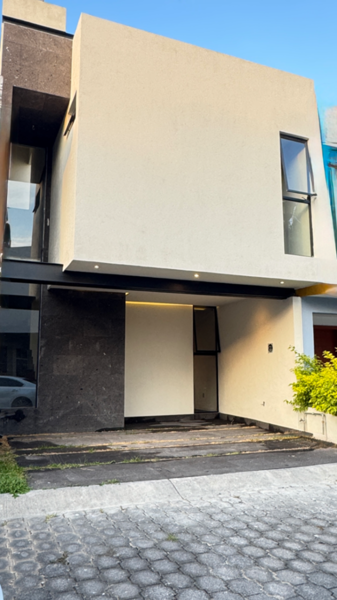 Casa en venta en Real de Valdepeñas, Zapopan — foto 1 de 26