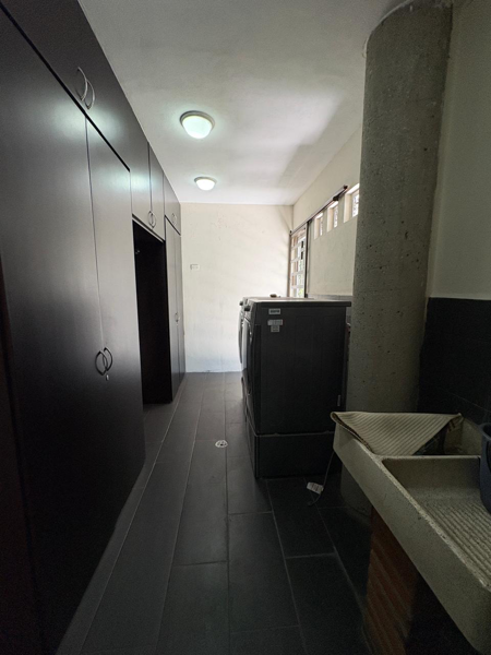 Residencia en venta en Fraccionamiento Santa Cruz Guadalupe