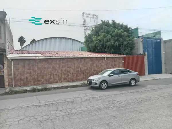BODEGA EN RENTA DE 740 M² A 10 M DE LA RECTA A CHOLULA Y CERCA DE CALZADA ZAVALETA