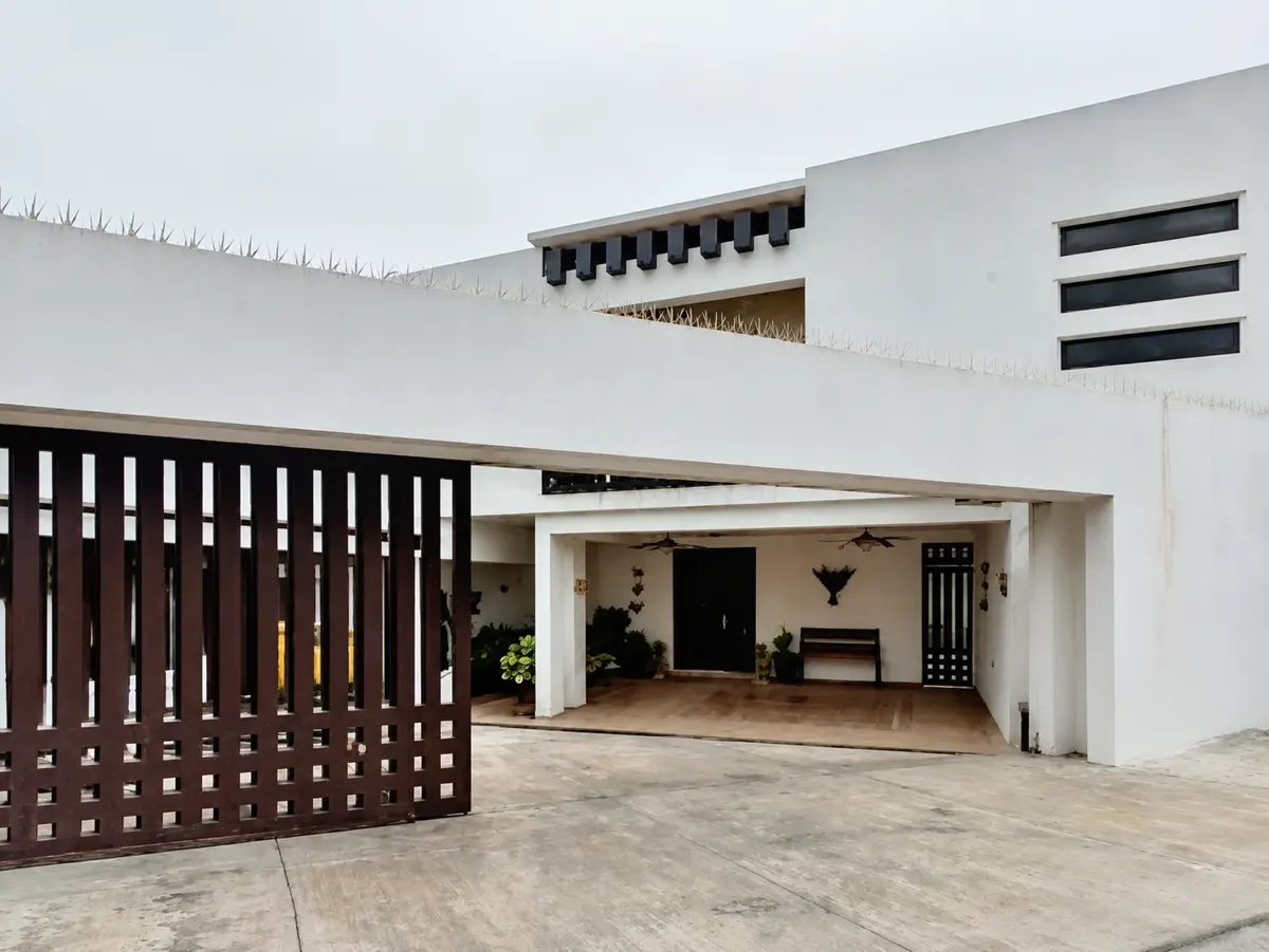 Casa en venta en Puerta de Anáhuac, General Escobedo — foto 1 de 20