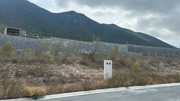 Terreno en venta en Montserrat Privada Residencial, García — foto 2 de 7