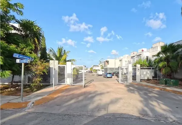 CASA EN VENTA EN CANCUN