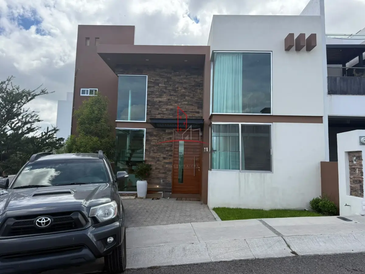 Casa en venta en Zibatá, El Marqués — foto 1 de 25