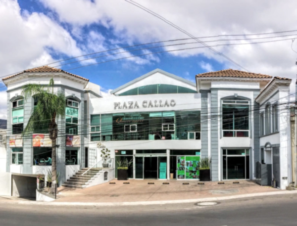 LOCAL EN RENTA | PLAZA CALLAO

?? Ubicación Premium sobre Calzada de Los Arcos, Querétaro