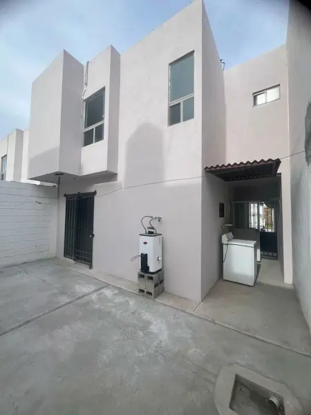 Casa en renta en Real del Sol, Saltillo — foto 2 de 15