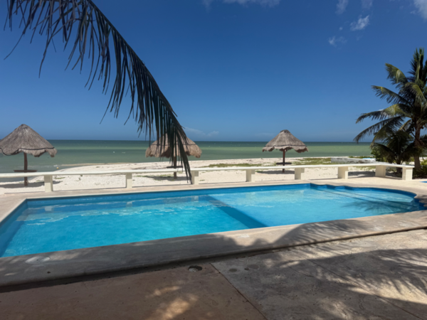 VILLA FRENTE AL MAR EN VENTA | UAYMITÚN, KM 15