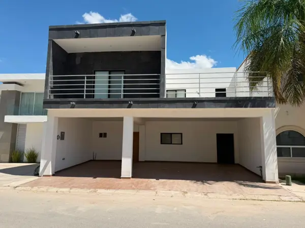 Casa en venta en Villas del Renacimiento, Torreón, Coahuila de Zaragoza