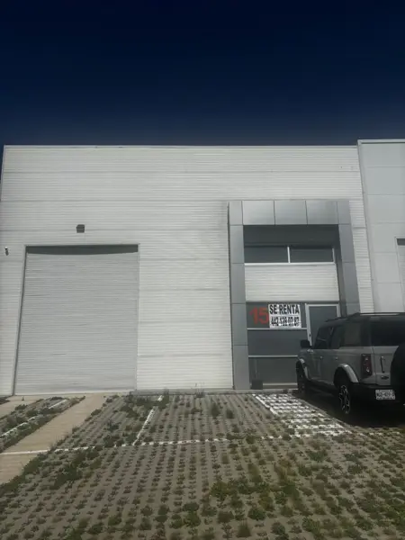 Bodega en renta | Terra Business Park. El Marqués. Blvd. Universitario
