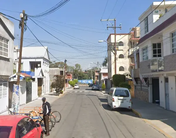 Casa en venta en Unidad Vicente Guerrero, Iztapalapa — foto 2 de 9