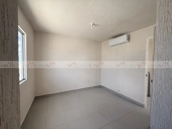 Casa en venta en Monte Kristal, Juárez — foto 3 de 12