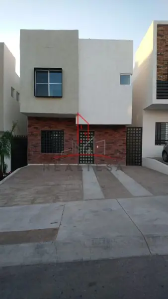 Casa Venta Fracc. Tracia Chihuahua 3,700,000 concin RAO