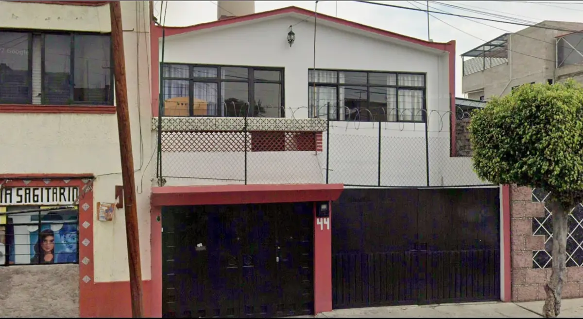 Casa en venta en El Sifón, Iztapalapa — foto 1 de 11