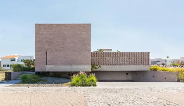 Casa en Venta en El Campanario, Querétaro | 4 Recámaras y Principal en Planta Baja