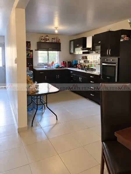 Casa en venta en Magisterial los Reyes, Matehuala — foto 3 de 13
