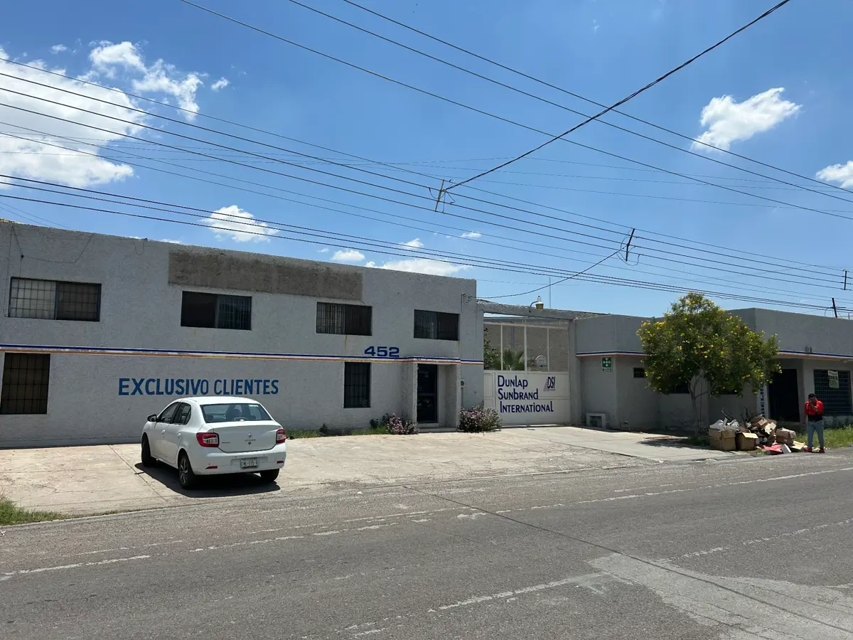Oficina en renta en Parque Industrial Carlos A Herrera Araluce, Gómez Palacio — foto 1 de 16