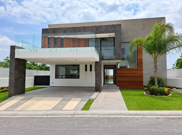 Venta de casa nueva en Lomas de Cocoyoc, Morelos — foto 1 de 14